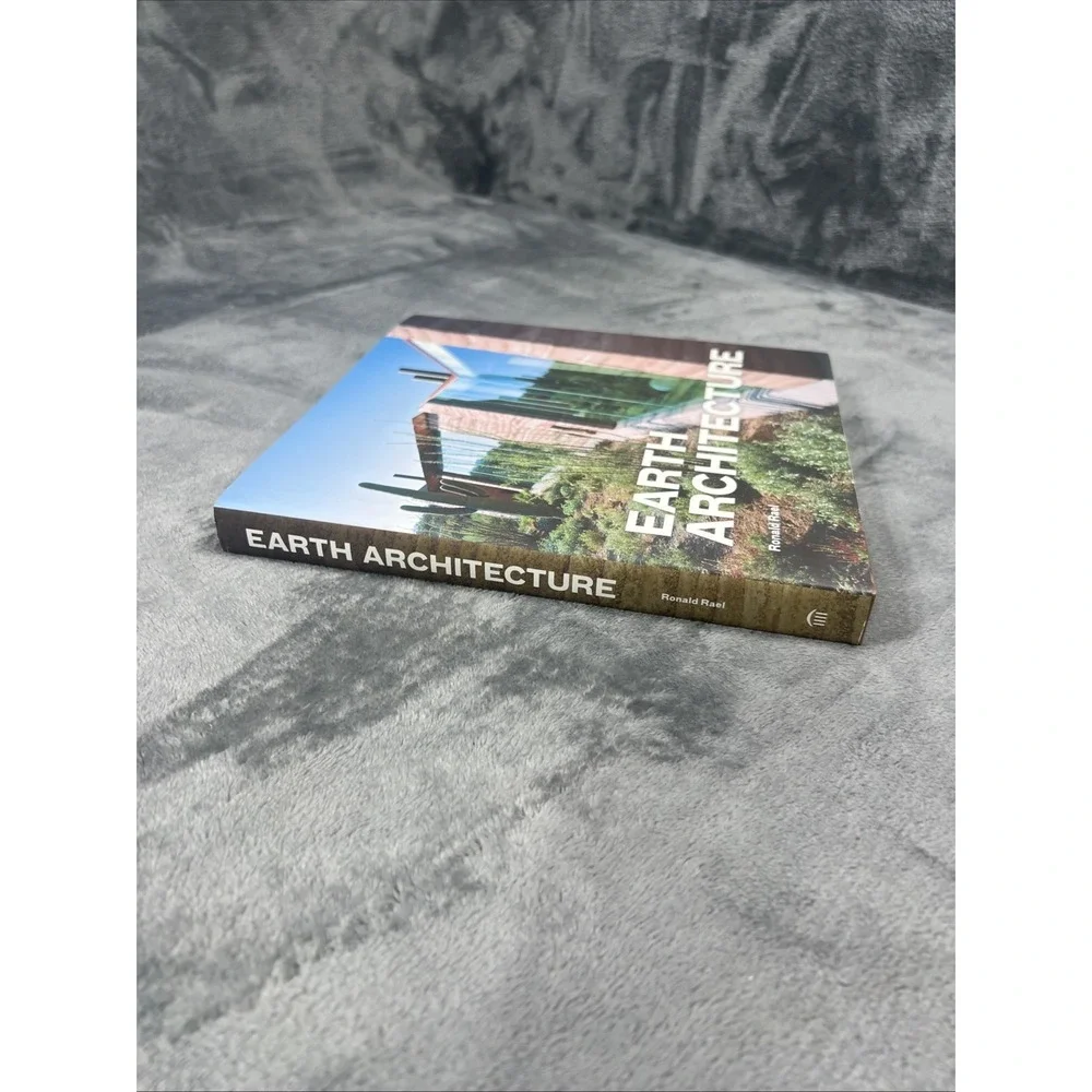 Earth Architecture Book Ronald Rael 1st Edition Illustration Princeton Press‎ HC